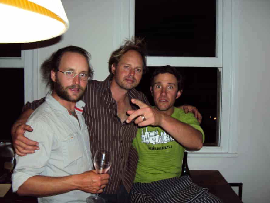 Tom Shobbrook, Anton Van Klopper y James Erskine durante su cata en Gertrude Street Enoteca