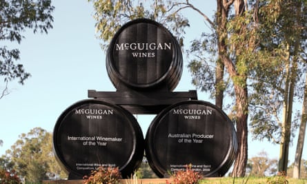 Barriles de vino en McGuigan Wines, Pokolbin, Hunter Valley, NSW, Australia