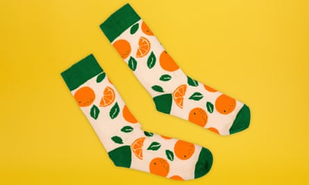 calcetines naranjas