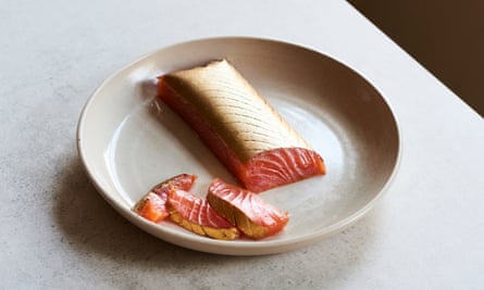 Lidl Deluxe Premium Royal Filete de salmón ahumado con brillo dorado