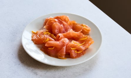 El mejor salmón escocés triple ahumado con naranja de Morrisons